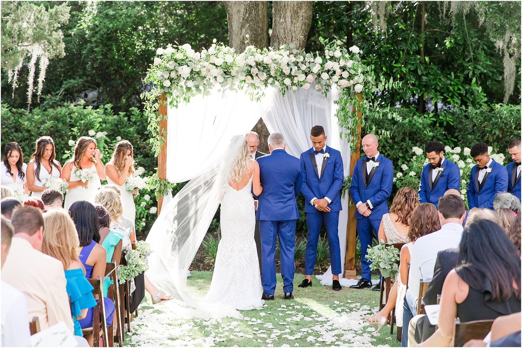 elegant and classic north carolina wedding 